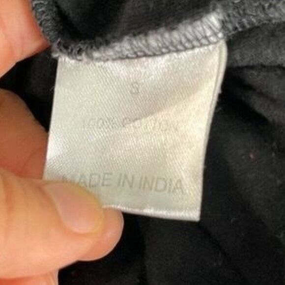 Viben' Chllin' S Small Crop Top T Tee Shirt Black - Picture 5 of 5